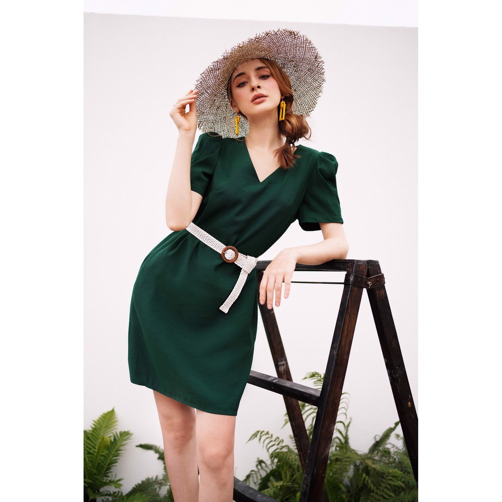 Đầm suông A cổ tim kèm belt 1VA1022 ADORE DRESS | BigBuy360 - bigbuy360.vn