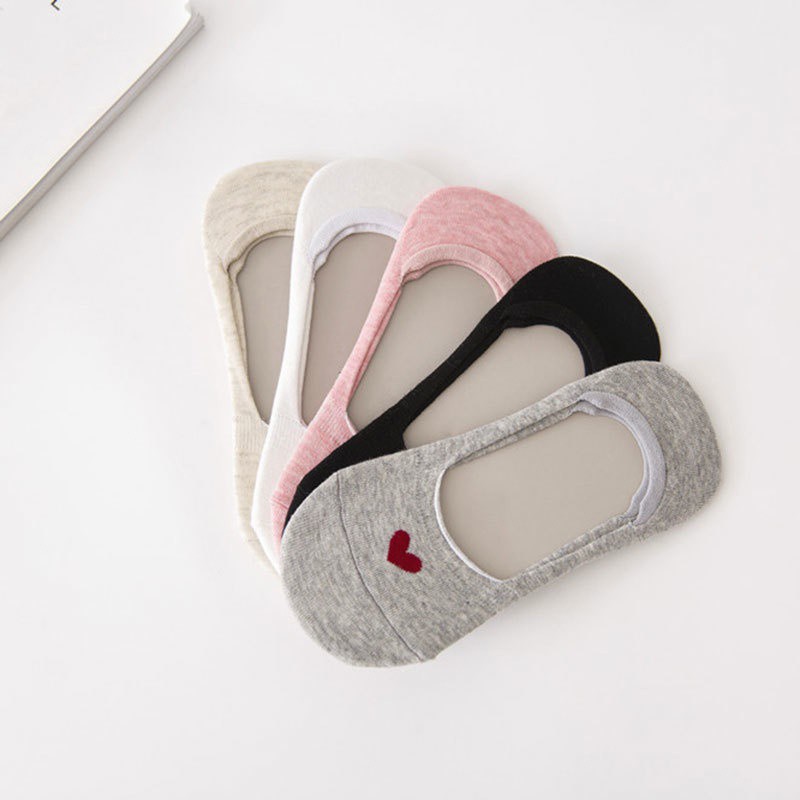 Vớ thuyền không trượt in hình trái tim