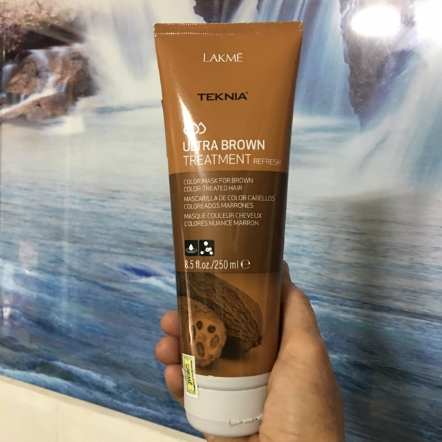 Kem ủ tóc cho tóc nhuộm nâu Lakme Teknia Cocoa Brown Treatment Refresh 250ml