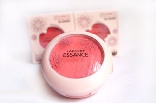 Phấn má hồng essance