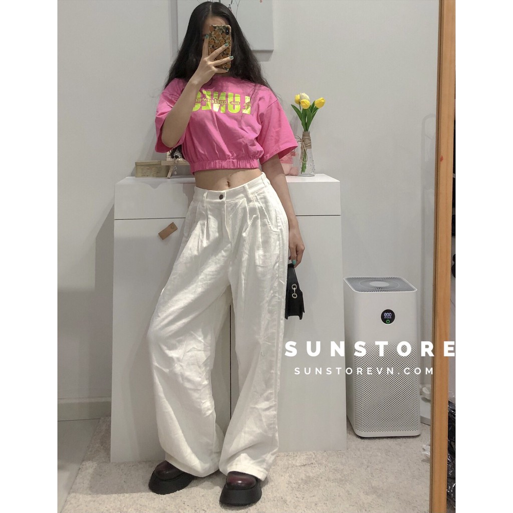 Áo croptop tay ngắn in chữ xanh lá màu hồng Ulzzang