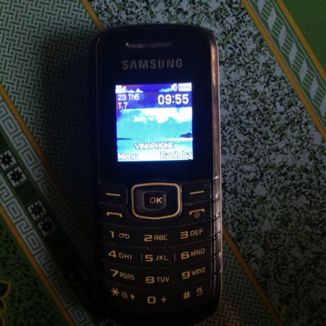 Điện thoại Samsung gt e1080t nguyên zin