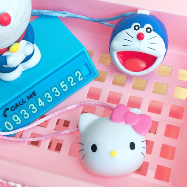 SÁP ĐUỔI MUỖI HELLO KITTY &amp; DORAEMON