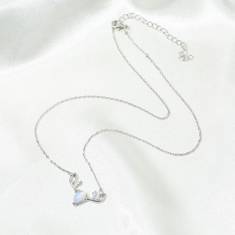 Korean Version Of Silver Necklace Dongdaemun Temperament Flower Pearl Diamond Star Moon Cross Antler Necklace Net Red Love Pendant Female