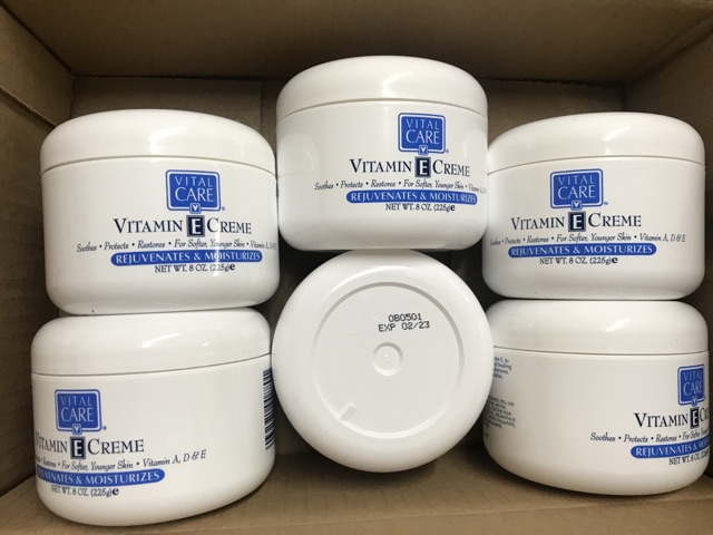 Kem Dưỡng Da Toàn Thân Vital Care Vitamin E