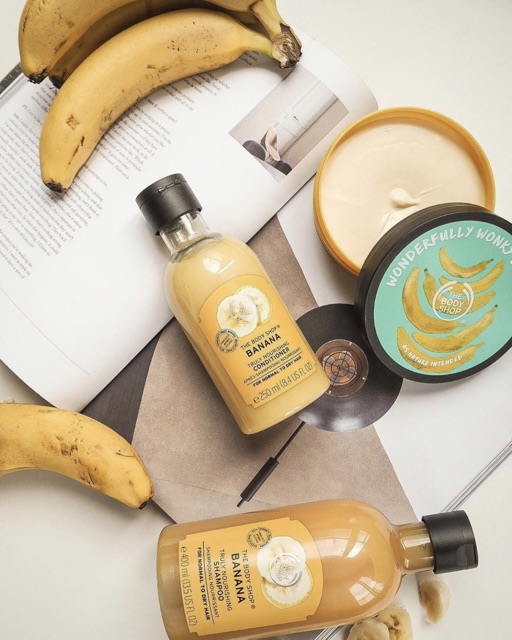 (400ml) Dầu Gội Chuối Banana Truly Nourishing Shampoo THE BODY SHOP