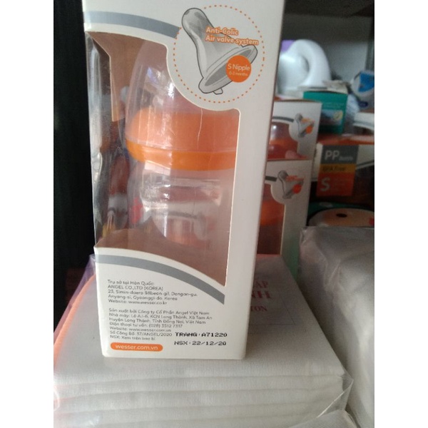 Bình sữa cổ hẹp Wesser 60ml,140ml,250ml công nghệ Hàn Quốc