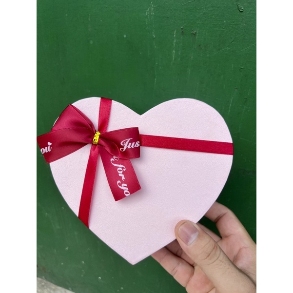 Hộp tim đựng quà xinh xắn, tim rộng 15cm