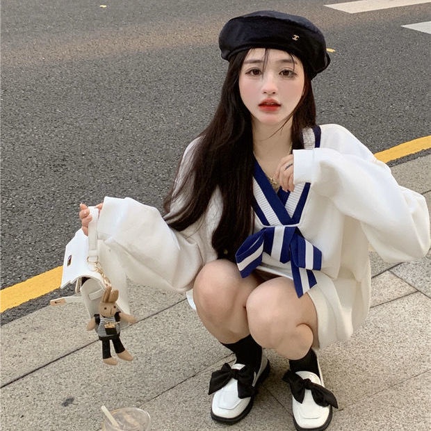 COZOK Áo sweater dáng rộng đính nơ kiểu Hàn Quốc dễ thương