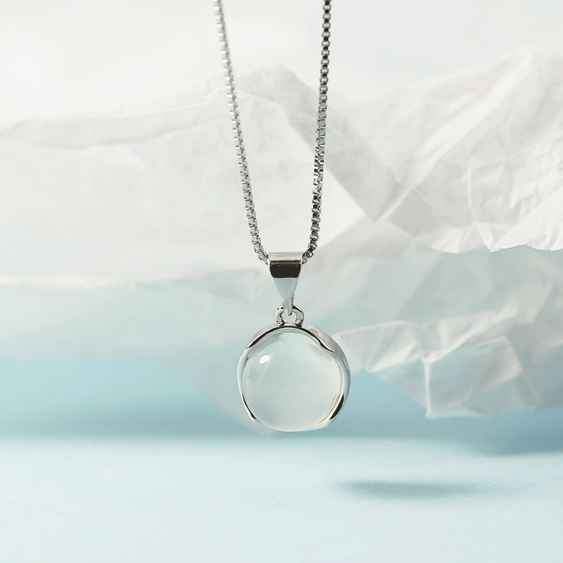 vòng cổ Nữ Mặt Tròn Đá Canxedon Trắng Phong Cách Hàn Quốc