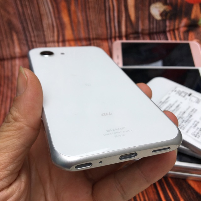 [Mã 1511ELSALE hoàn 7% đơn 300K] Điện thoại xách tay Nhật Sharp SHV38 ram 3Gb+16Gb 4.7 inch | BigBuy360 - bigbuy360.vn