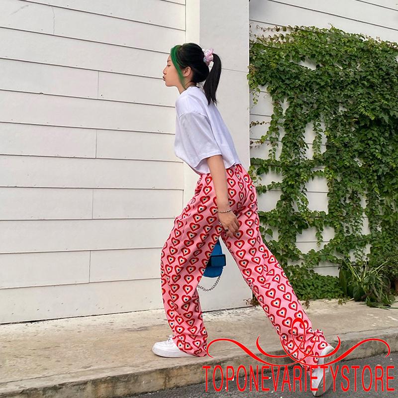 [Mã FAMAYWA giảm 10K đơn 50K] Quần Dài Nữ Ống Rộng Họa Tiết Trái Tim Thời Trang Cá Tính | BigBuy360 - bigbuy360.vn