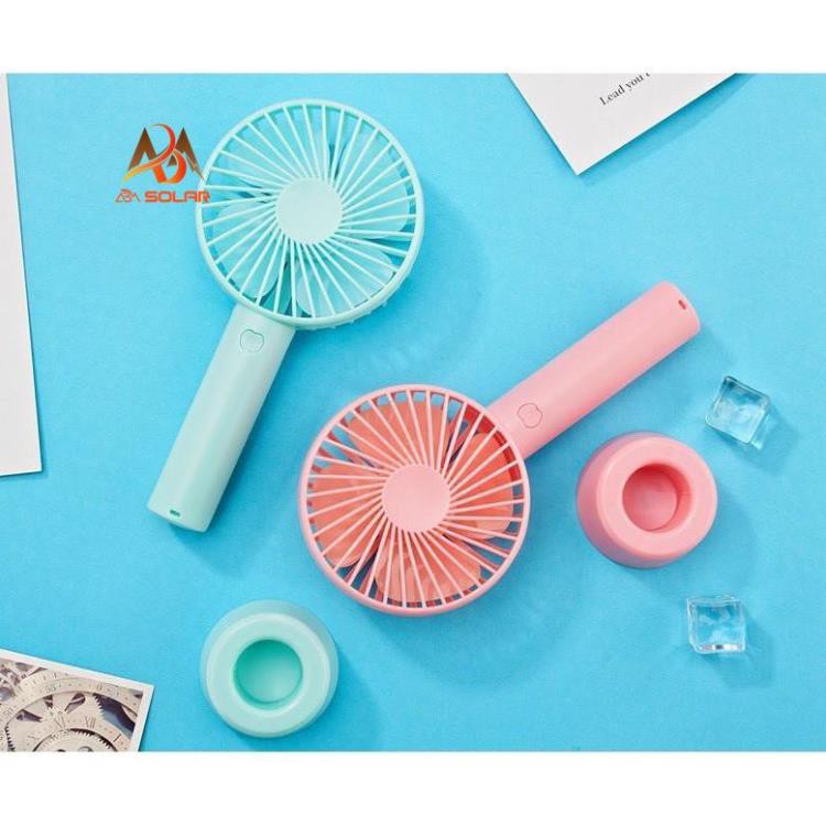 (Big Sale) Quạt Mini Tích Điện Cầm Tay Có Đế Để Bàn, 3 Tốc Độ Gió, Quạt Học Sinh , Có 1 Pin - ABM Solar