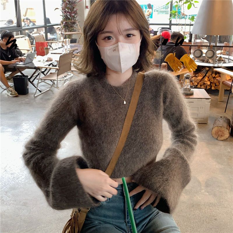 Áo Sweater Dệt Kim Cổ Tròn Tay Loe Thời Trang Mùa Thu Hàng Mới