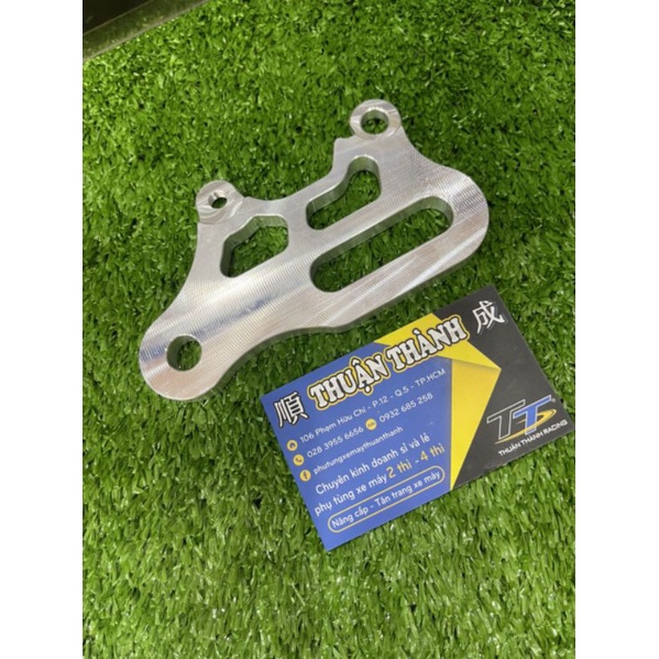 Pas nhôm sau sport heo 2pis dĩa Su 220mm