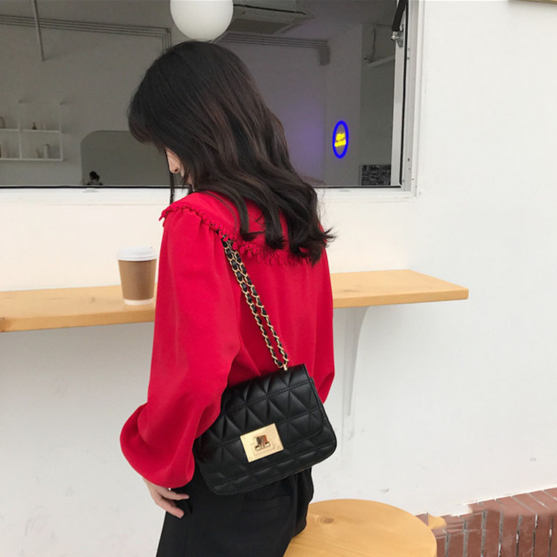 Túi Xách Đeo Chéo Thời Trang Dành Cho Nữ