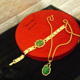 Bộ trang sức nữ kiểu dáng dây đồng hồ hiện đại
