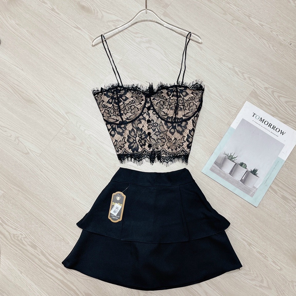 Áo kiểu 2 dây dáng tra viền ren sexy trước hàng nút bọc sau dây kéo xinh