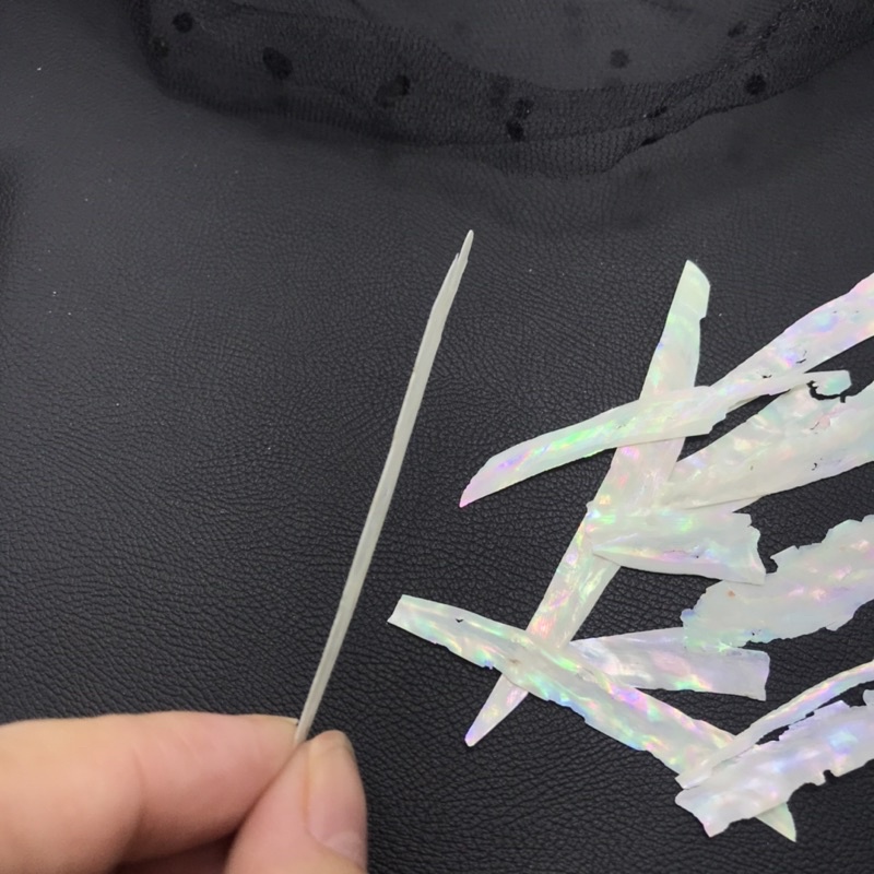 Xà cừ trắng nail trang trí ẩn móng