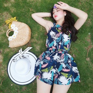Bộ đũi cổ yếm