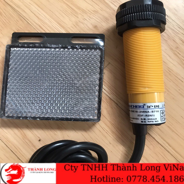 Cảm Biến Khoảng Cách E3F-R2N1