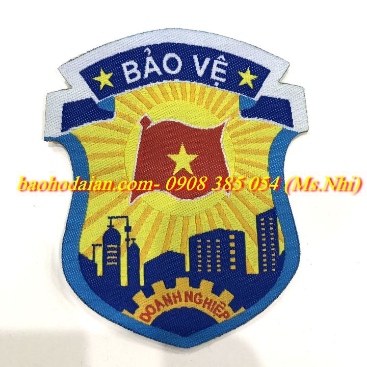 Logo đồng phục bảo vệ thêu sẵn may- Hình thật