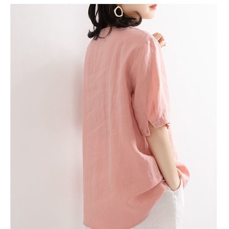Áo Thun Cotton Lanh Tay Lửng Cổ Chữ v Dáng Rộng Thêu Họa Tiết Xinh Xắn Cho Nữ Size Lớn 3XL