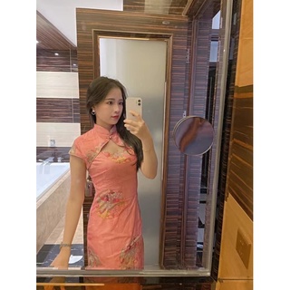 Sườn xám hồng ôm dáng đẹp