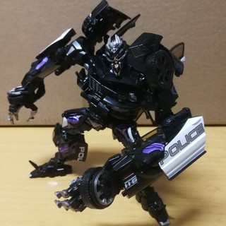 Mô hình Barricade LS-02 Black Mamba MPM05 Transformers Oversize