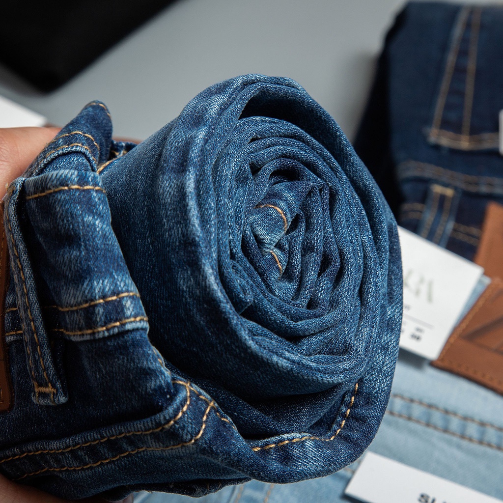 Quần Jean SLIMFIT thuộc quần jean co giãn😉💖đẹp chất ngất không quất là sai lầm 😉💖đẹpcháyhàng vài mã rồi anh em💖 | BigBuy360 - bigbuy360.vn