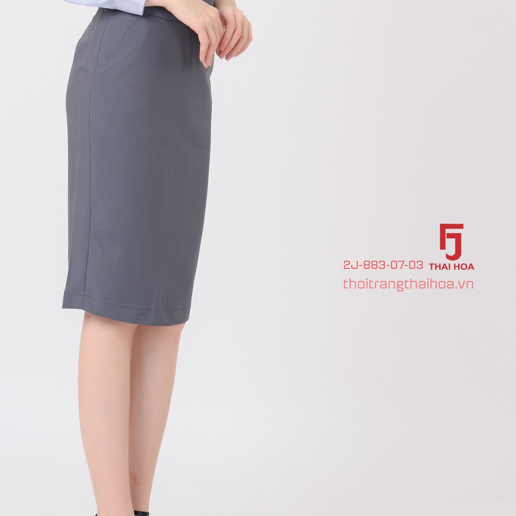 Chân váy dài Thái Hòa 2J-883-07-03 🌹 Chân váy công sở dài, màu xám, dáng ôm,Chất liệu vải nhẹ,độ bền màu cao | BigBuy360 - bigbuy360.vn