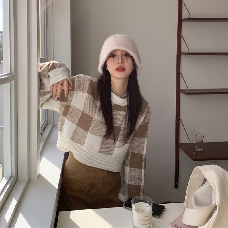 Áo lửng tay dài cổ tròn họa tiết sọc caro phong cách mới cho nữ