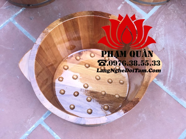 Chậu ngâm chân gỗ Pơmu có hạt massage