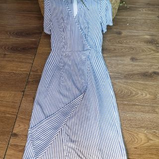 Đầm Xecop midi wrap striped dress