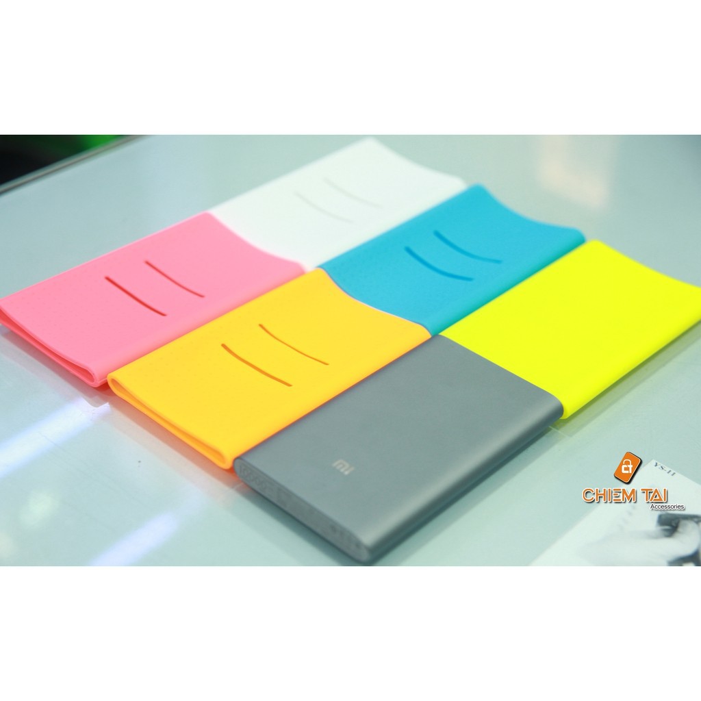 Bao silicon pin sạc dự phòng Xiaomi 10000 mah Pro  - CHUYENSISG