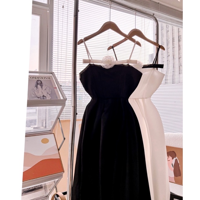 ĐẦM MIDI 2S PHỐI NGANG XẺ ĐÙI KÈM HOA