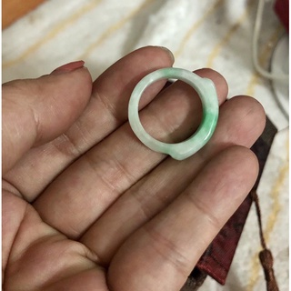 Nhẫn cẩm si