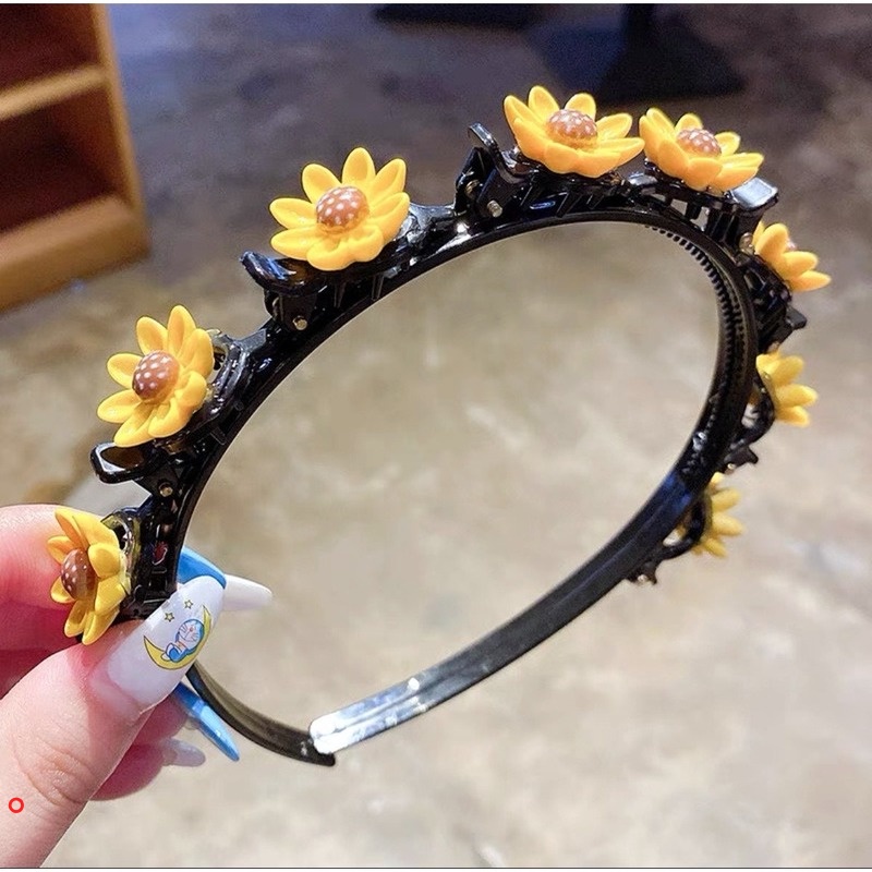 Băng đô đính hoa dễ thương cho bé