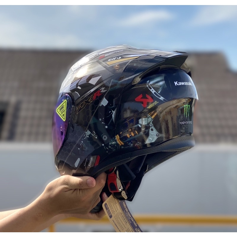 MŨ BẢO HIỂM FULLFACE M138B ĐEN BÓNG LÊN TEM KAWASAKI XÁM CỰC NGẦU, TẶNG TÚI ĐỰNG NÓN VÀ BH 12 tháng