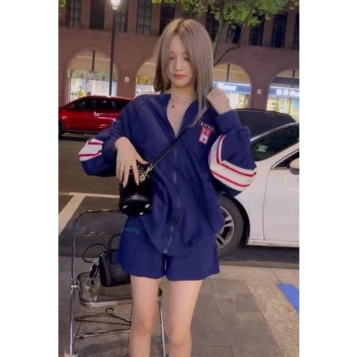 Áo Khoác Nỉ Nữ Pitao - Áo dài tay thể thao kẻ sọc dáng suông, thiết kế đơn giản, bắt mắt HOT | BigBuy360 - bigbuy360.vn