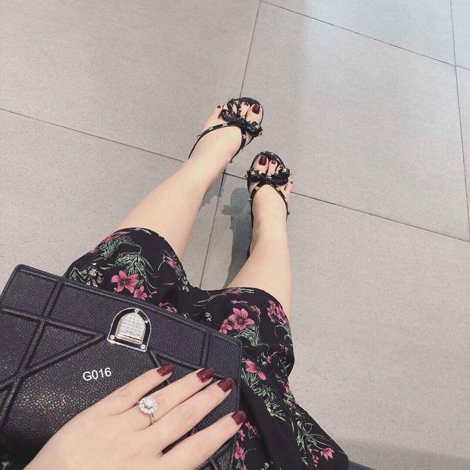 Dép tông nữ nơ nhựa very very hot
