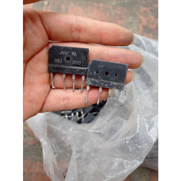 10 chiếc đi ốt bếp từ 3510