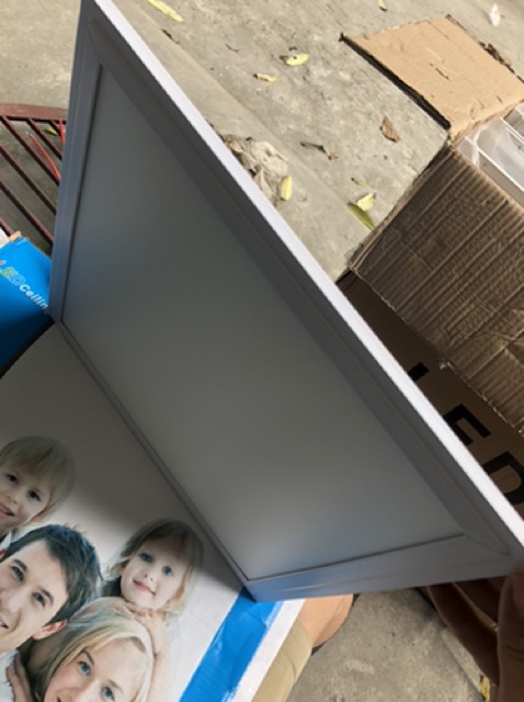 Đèn Panel 300x300mm công suất 18W 90 chip LED sơn tĩnh điên