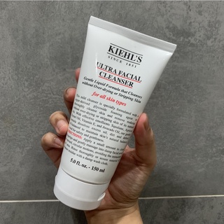 Sữa Rửa Mặt Tạo Bọt Dịu Nhẹ Kiehls Ultra Facial Cleanser 150ml