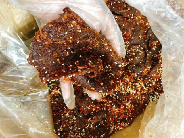 Khô bò đen tẩm mật ong