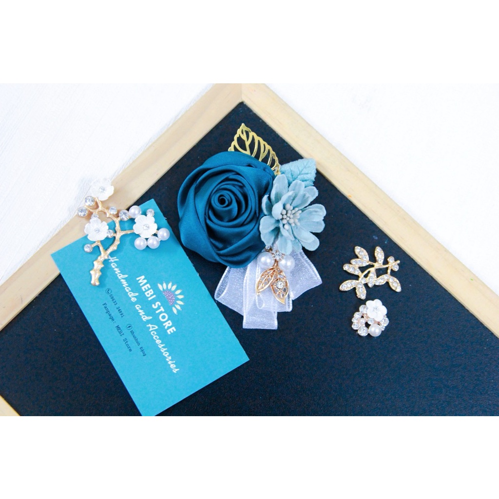 Hoa cài áo hồng cuộn kép nobox