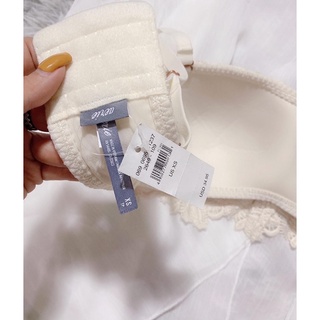 Áo bralette ren xuất