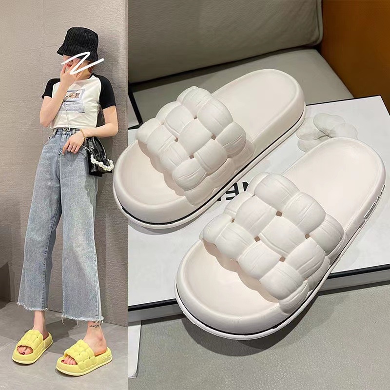 Dép bánh mỳ Chao Fead vân nổi đế độn tăng chiều cao