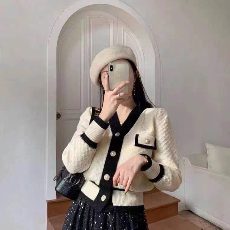 Áo khoác cardigan phối nút ngọc trai giả phong cách cổ điển dễ thương thời trang dành cho nữ