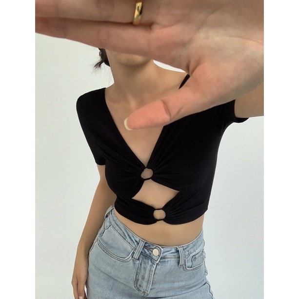 Áo croptop cổ V